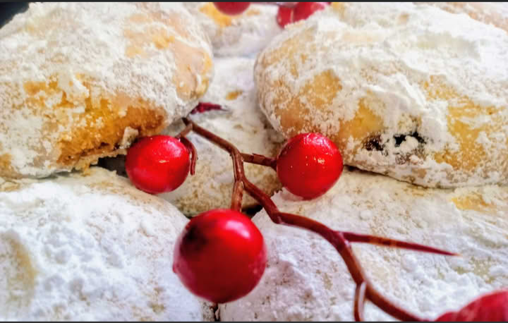 Selena's Jelly Donut Cookies