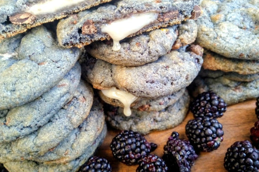Black Raspberry Cream Cookies